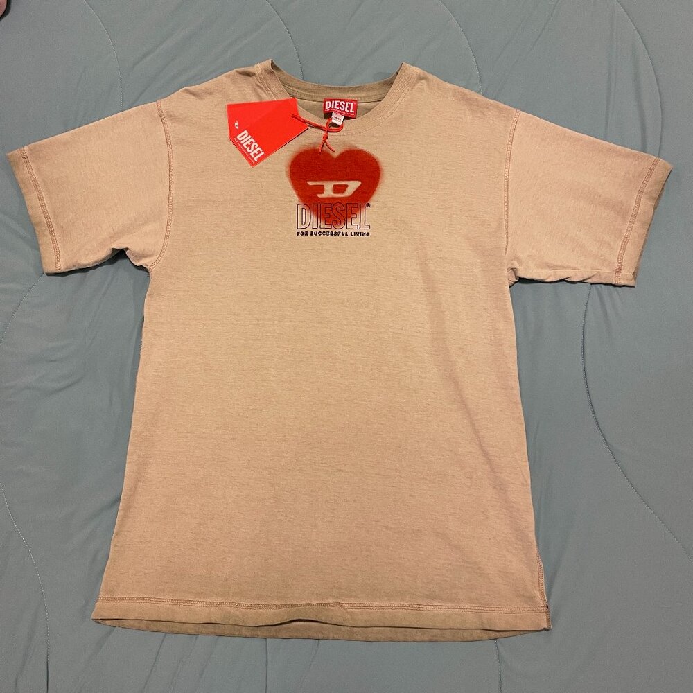 Diesel unisex T-shirt with heart print